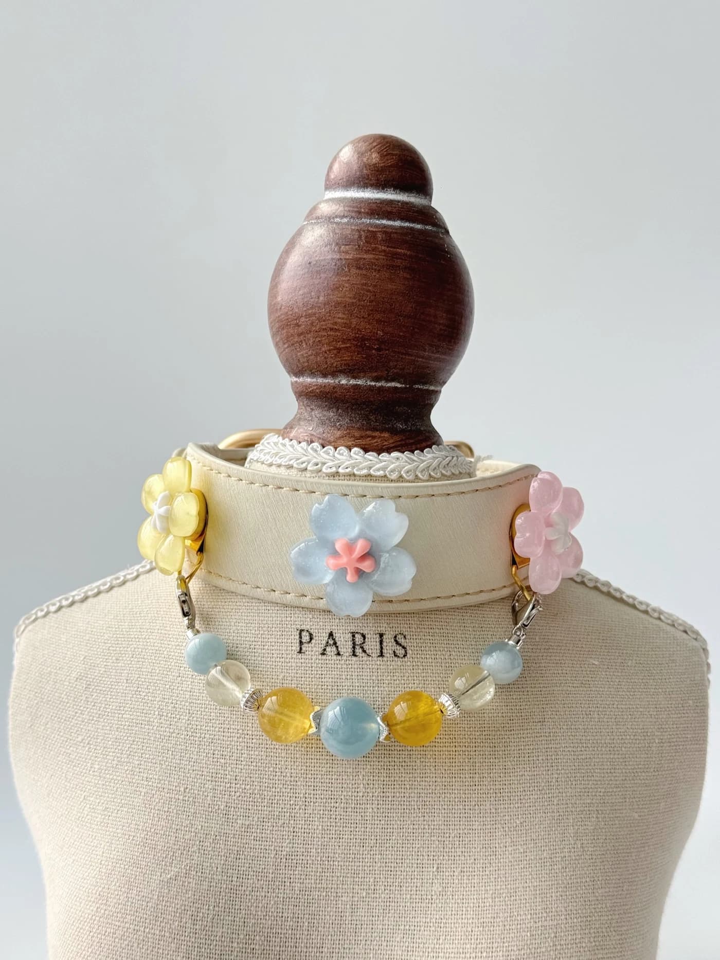 Aquamarin-Blüten-Halsband