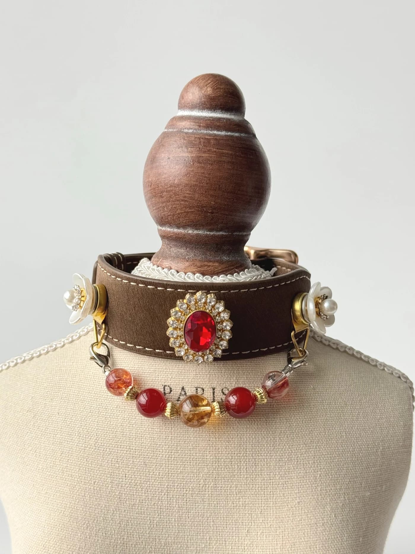 Goldkristall-und-Roter-Achat-Halsband